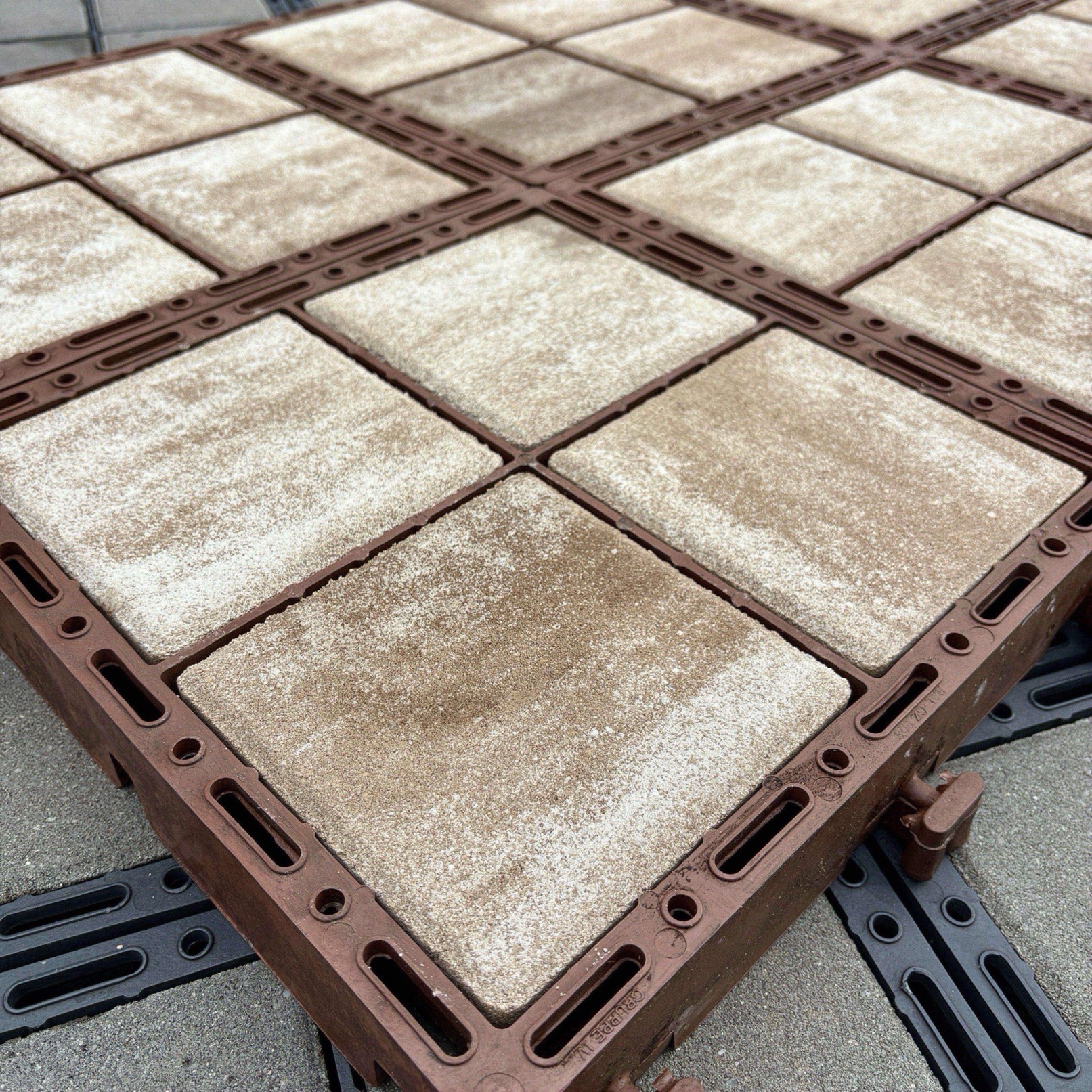 ECORASTER® Bloxx - betónový blok - Latté – Obrázok 2